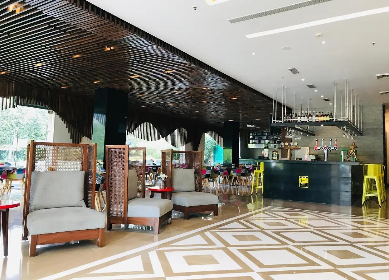 Golden Tulip City Centre Gurgaon Hotel