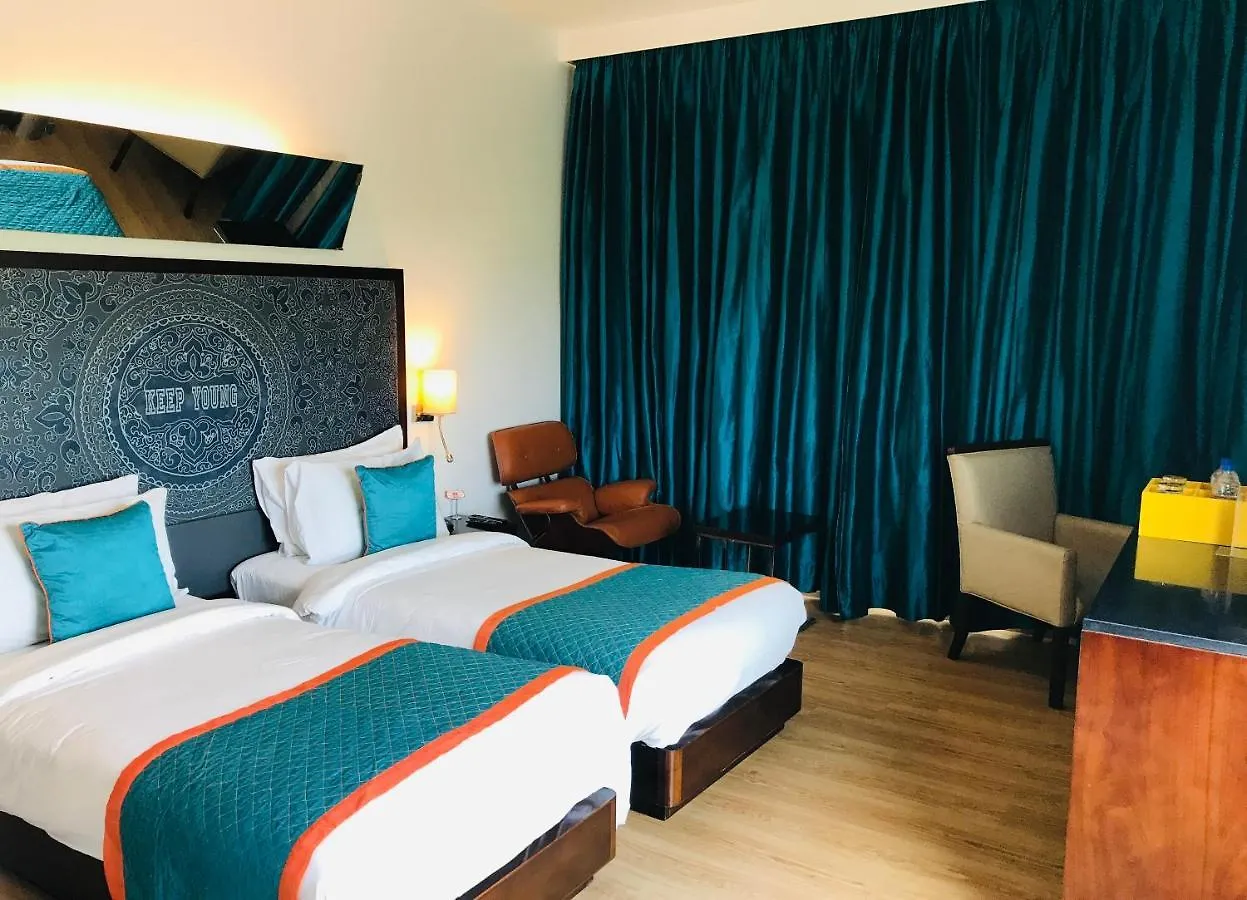 Golden Tulip City Centre Gurgaon Hotel