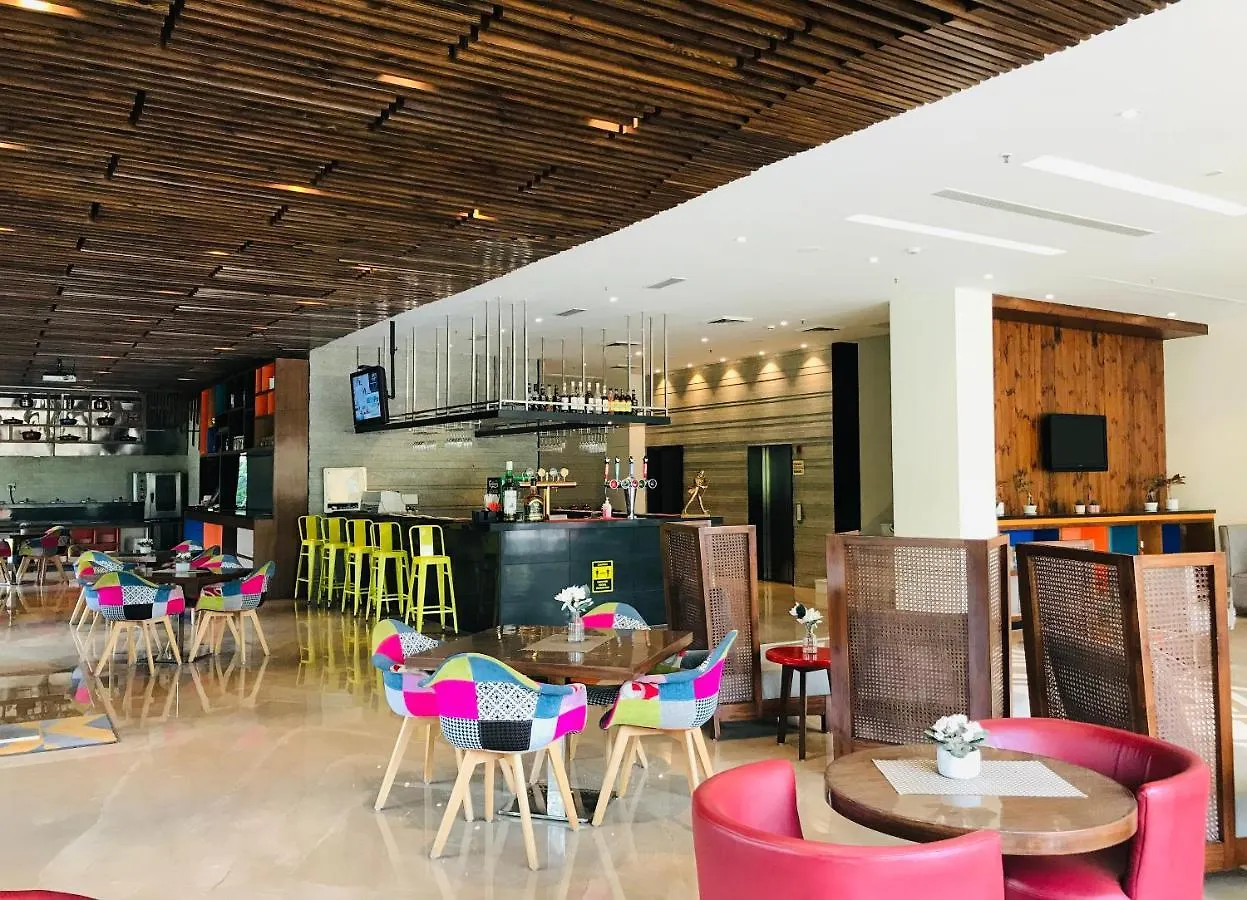 Golden Tulip City Centre Gurgaon Hotel