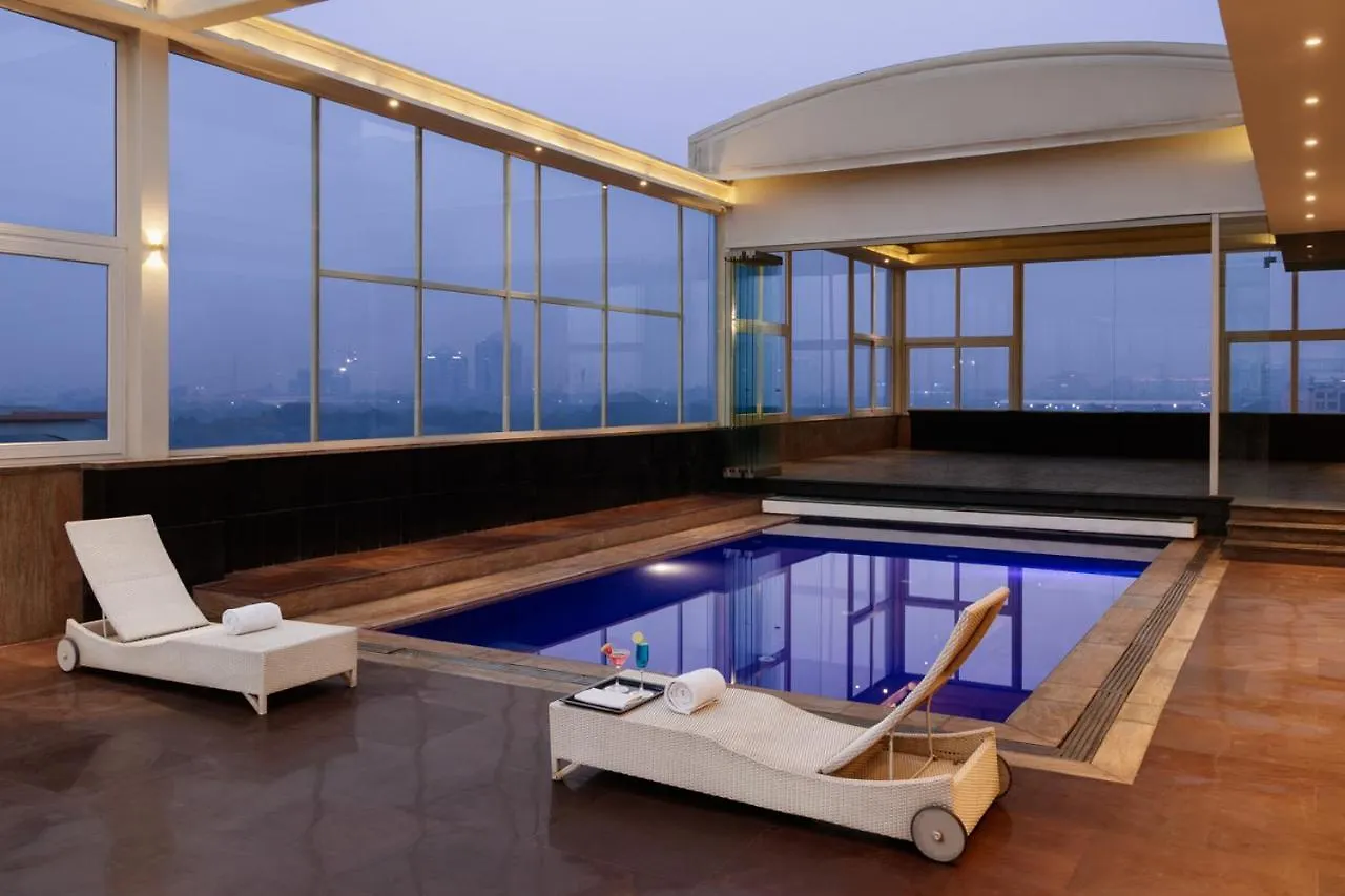 Hotel Golden Tulip City Centre Gurgaon