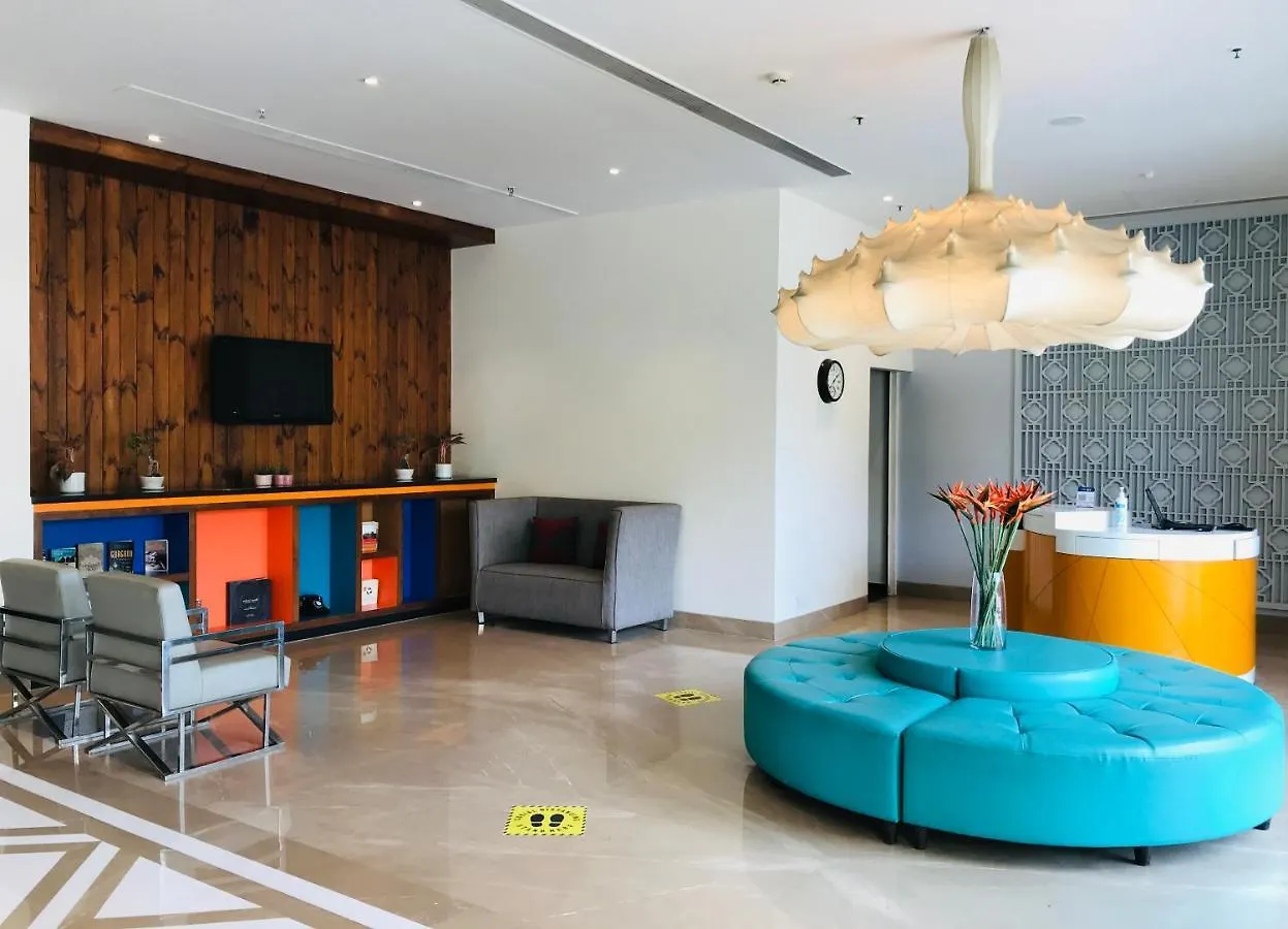 Hotel Golden Tulip City Centre Gurgaon