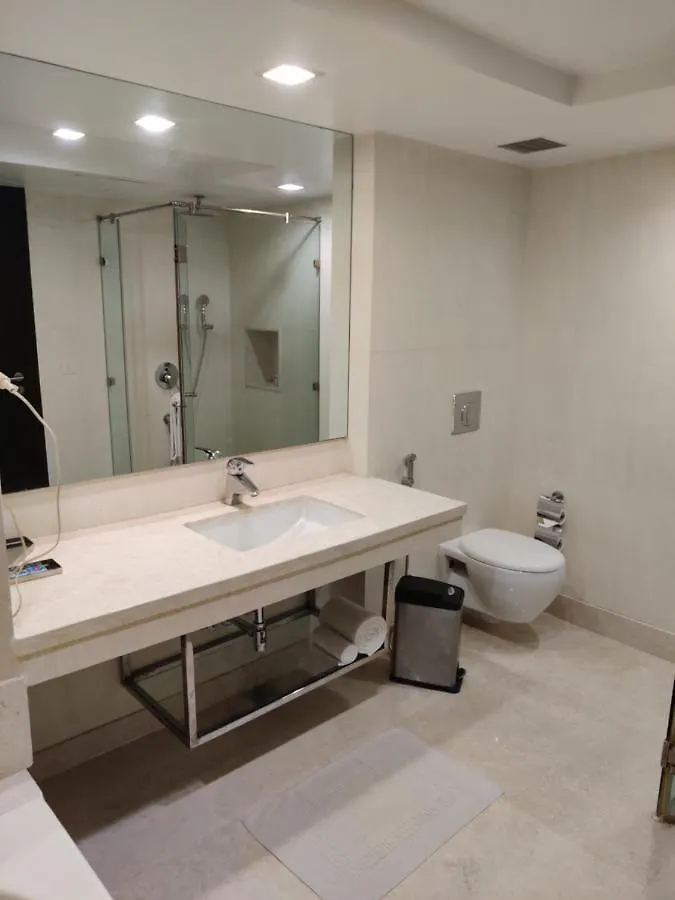 Golden Tulip City Centre Gurgaon Hotel